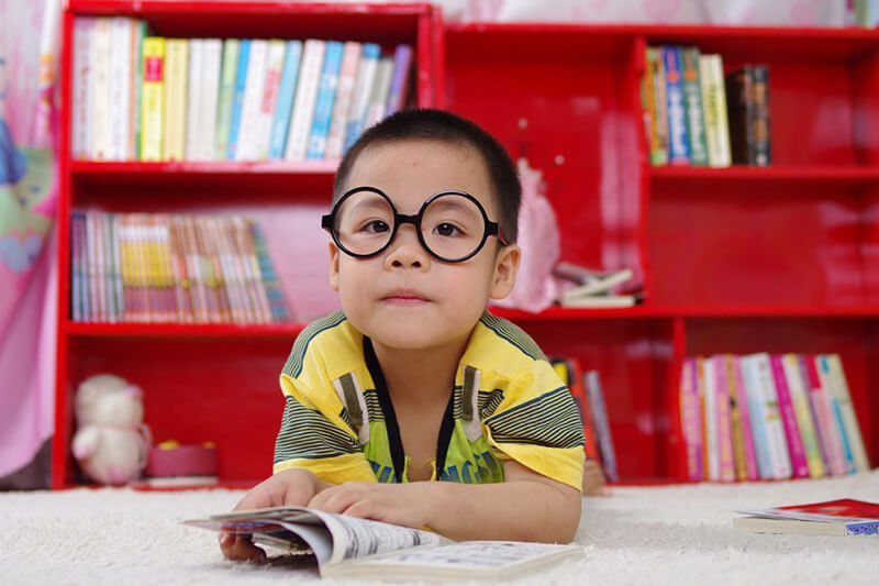 Kids Reading