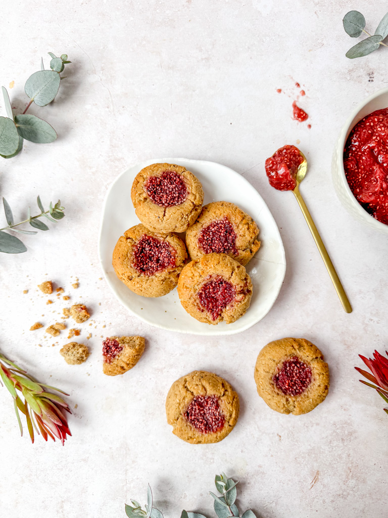 Strawberry Gum Jam Drops