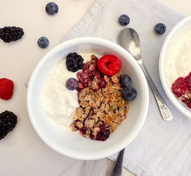 Coconut Berry Crumble